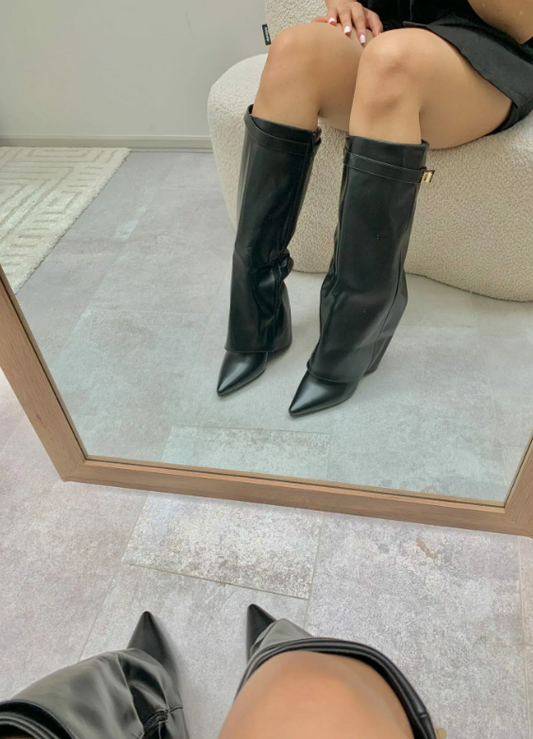 Jess Boots Black Leer