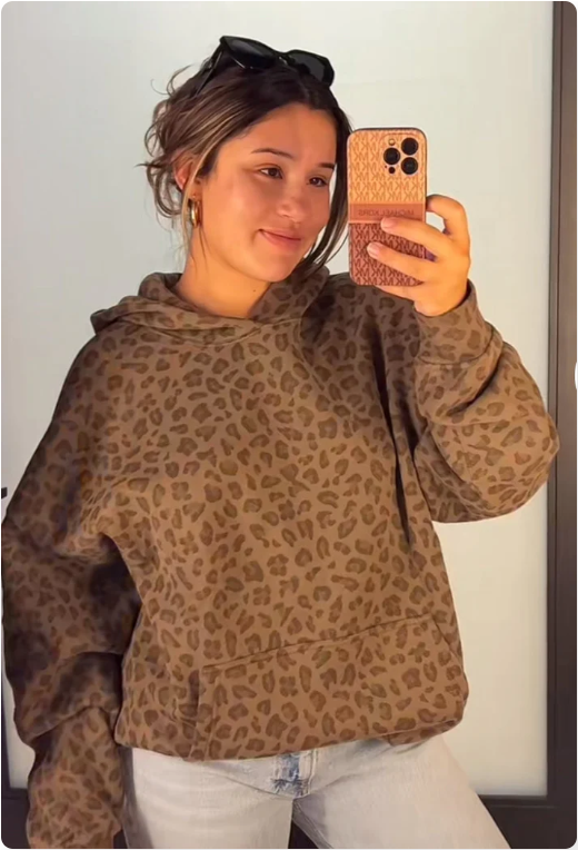 LARA™ | TRENDY CHEETAH HOODIE